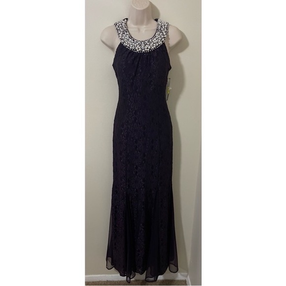 R & M RICHARDS Women's Embellished-neck Glitter-lace Gown Dress Size 10. NWT - Picture 3 of 10